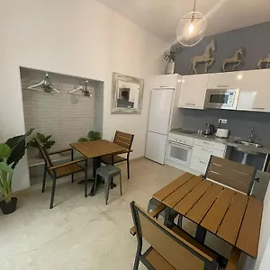 To Casa De Mariana Sevilla